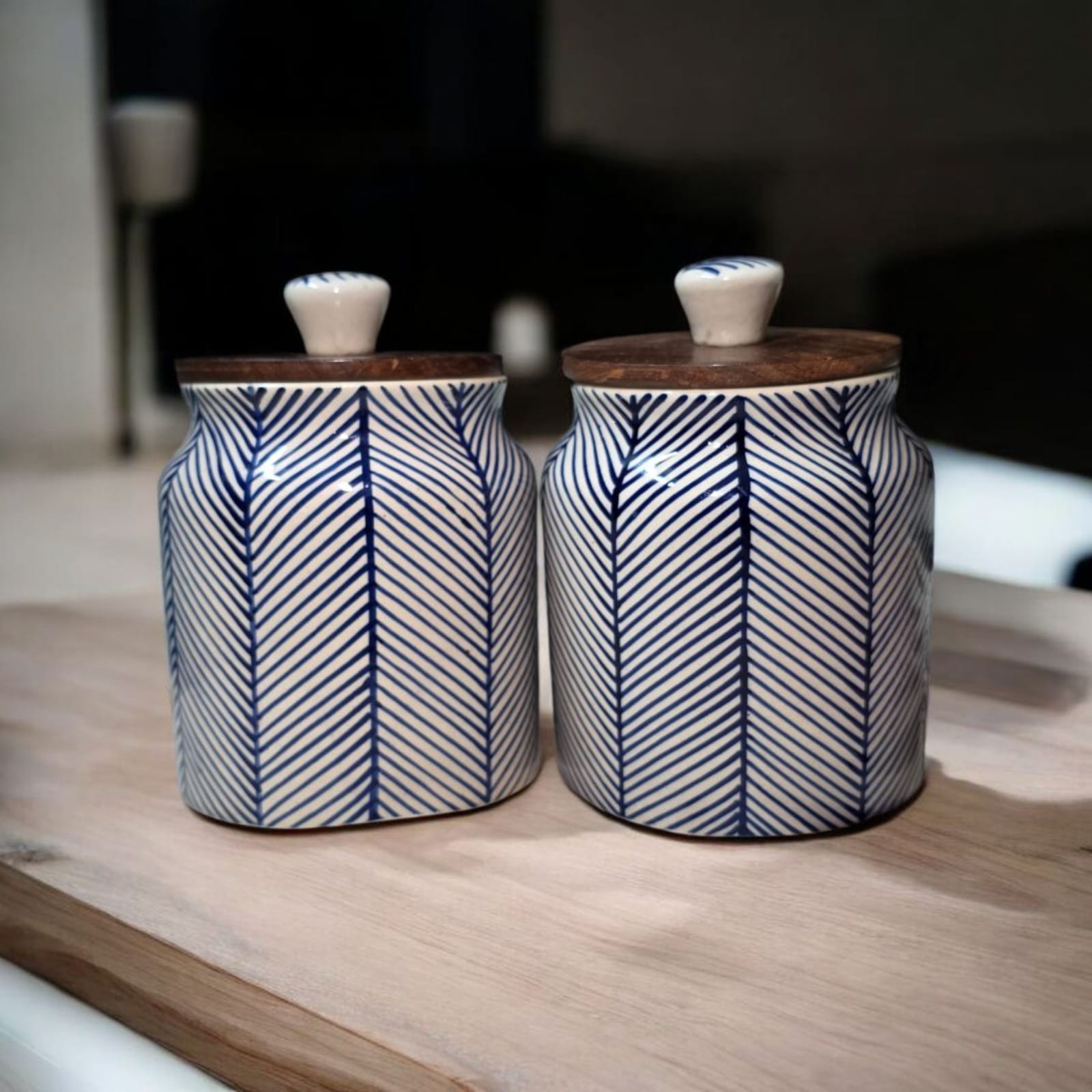 Ceralight Ceramic Handmade Stoneware Ceramic Coffee Mugs, Stylish Handle Coffee Mug with a Unique Design. Each Holds 300 ML, Perfect for Tea. Ideal Gift for Friends and Relatives (Set of 2)